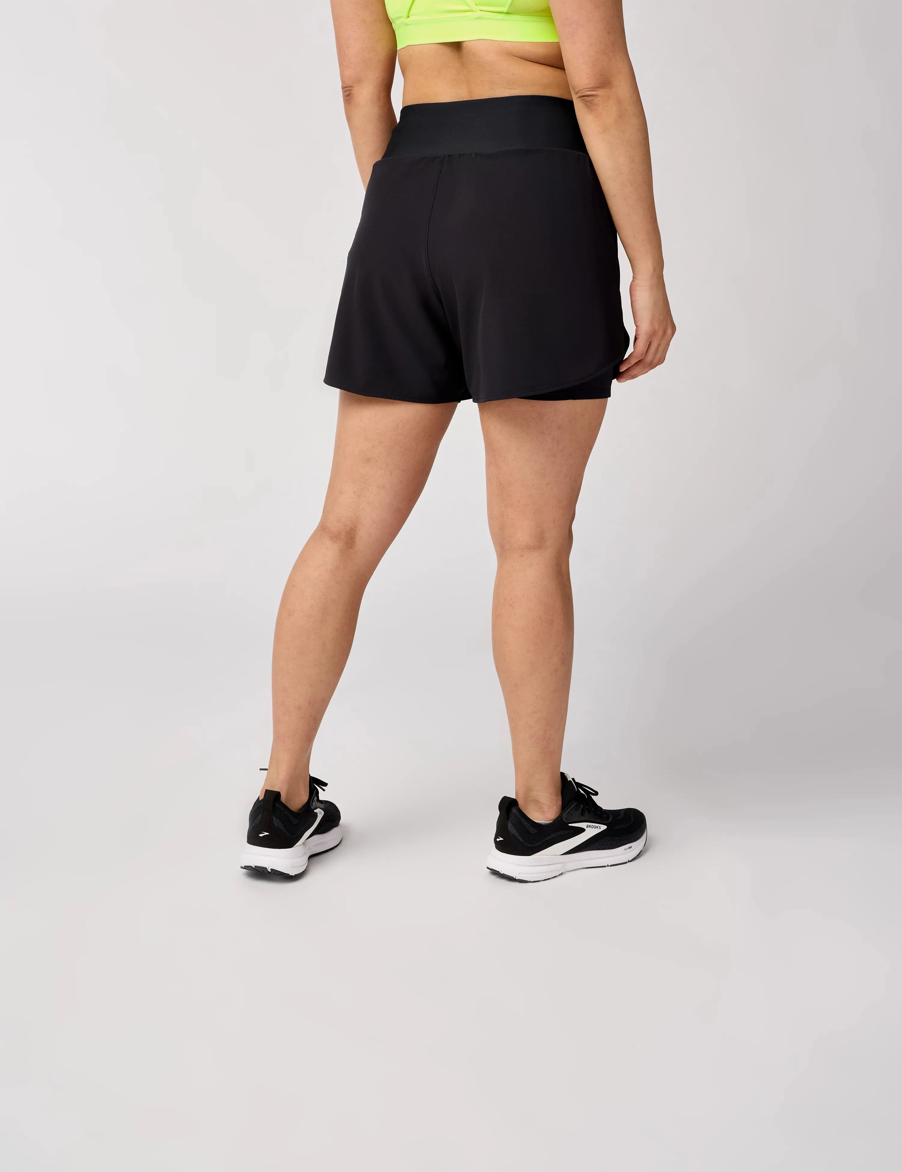 Brooks | Chaser 5" 2-in-1 Short 2.0 | Women's | Black