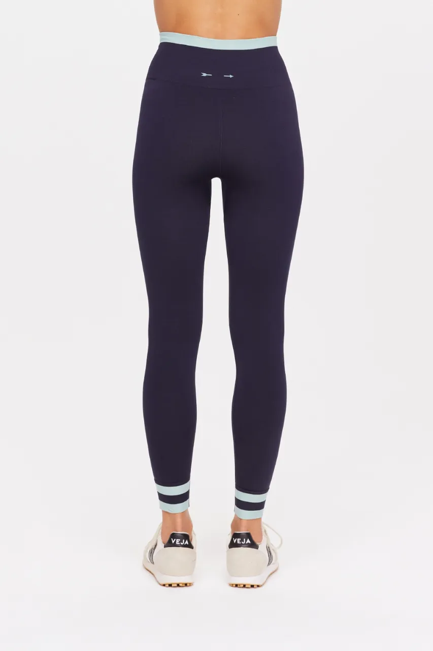 Form Seamless 25in Midi Pant - Navy