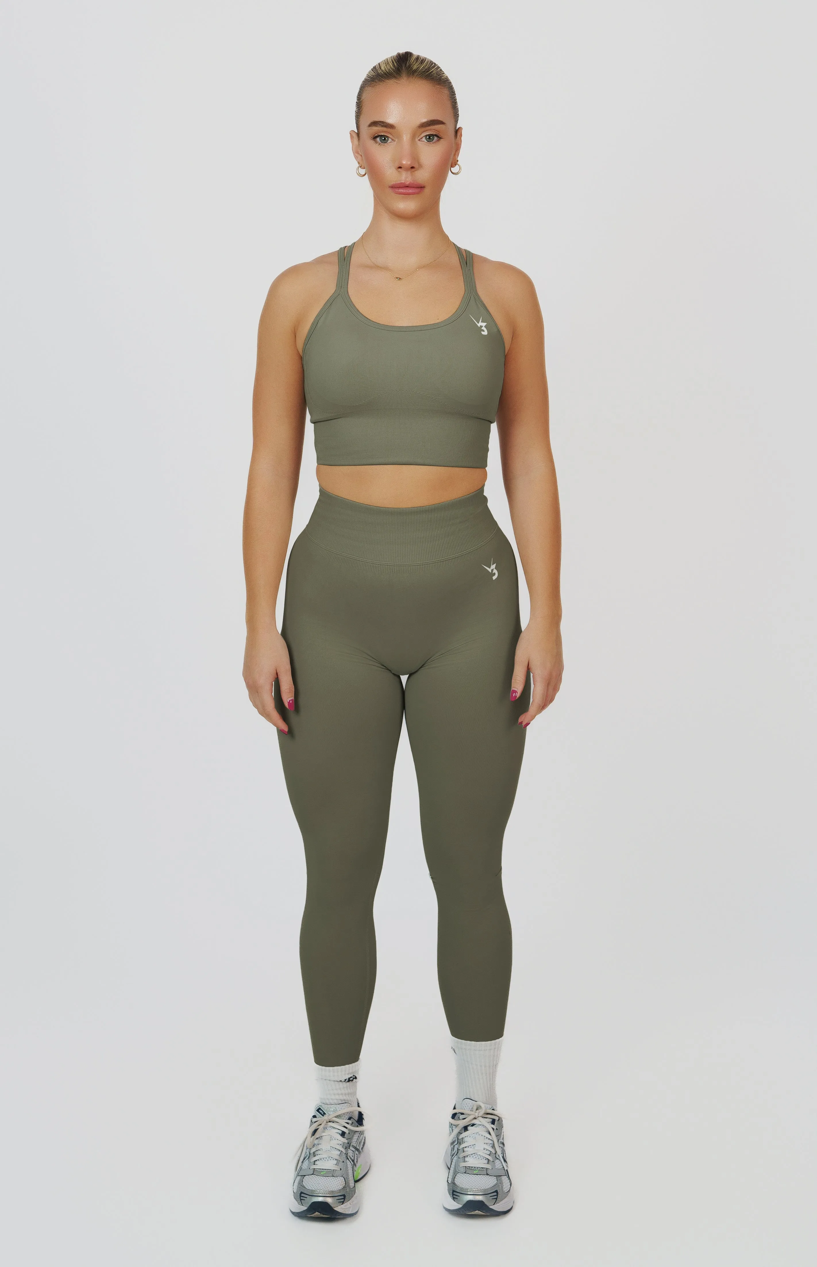 Form Seamless Scrunch Leggings & Sports Bra Set - Olive Green