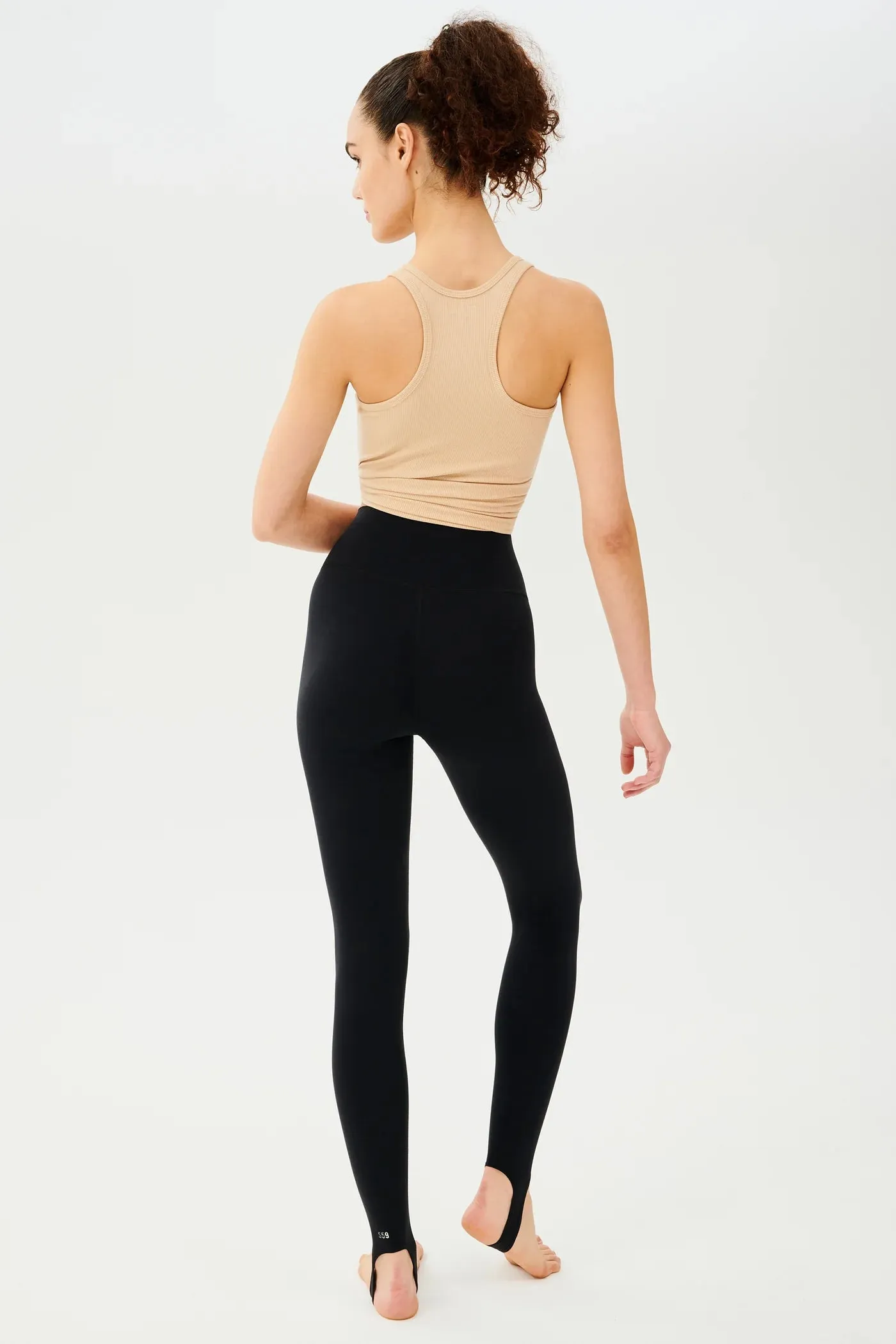 River High Waist Airweight Stirrup Legging