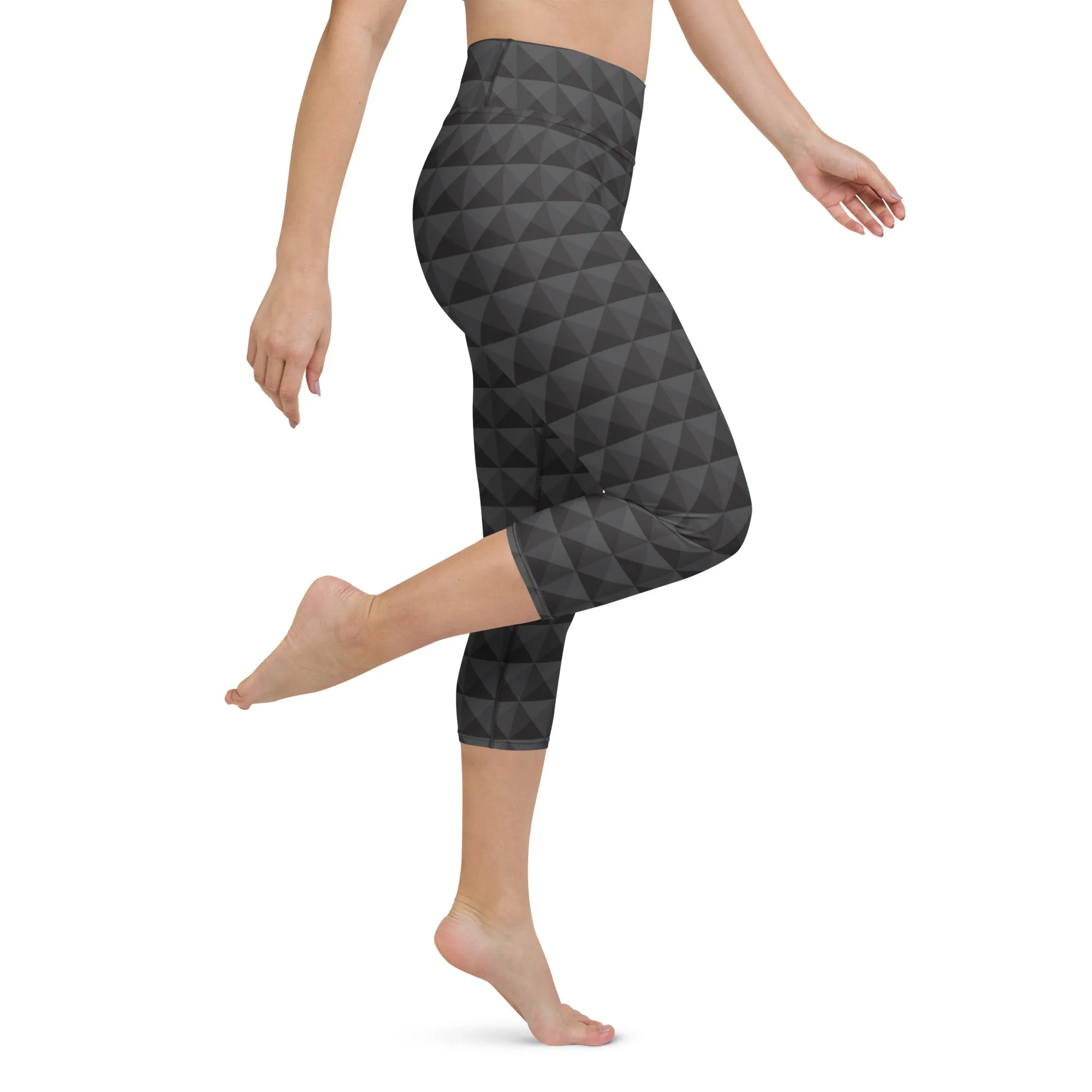 Seamless Cube Pattern Yoga Capris